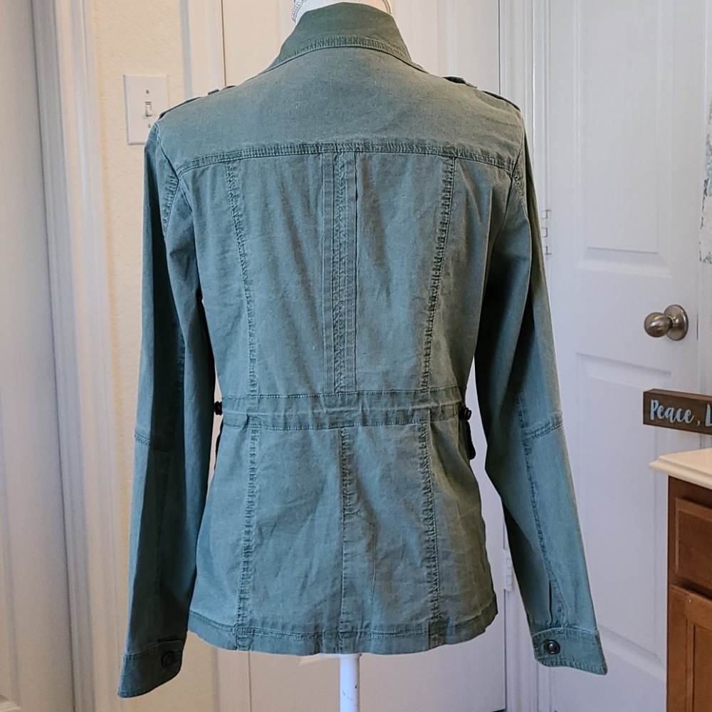 Daytrip Jacket "M"😍 - Picture 10 of 14